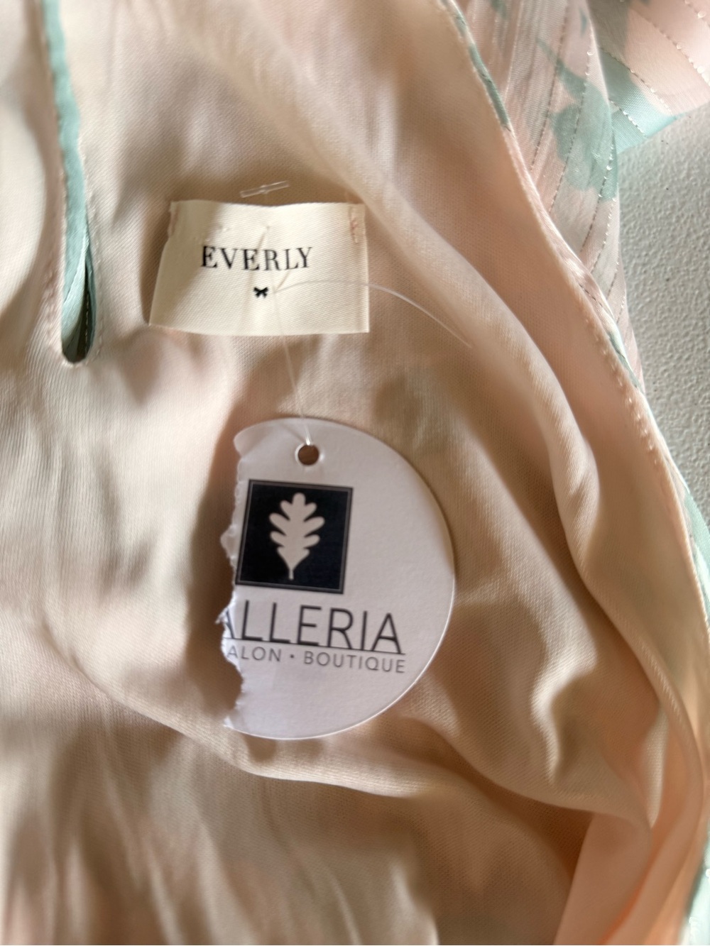 Everly Pleated Halter Maxi Dress in Blush and Sage size large - Picture 8 of 9